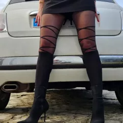 Média similaire de Laura_milf_nude_sexy