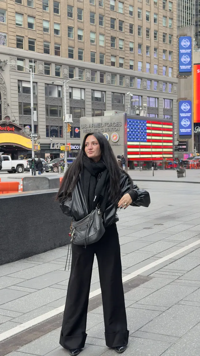 Lauraarsi nude leak — photo porn MYM de Lauraarsi nue