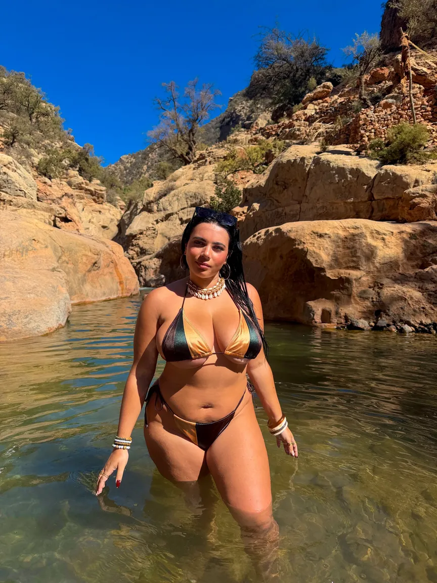 Laurab974 nude leak — photo porn MYM de Laurab974 nue