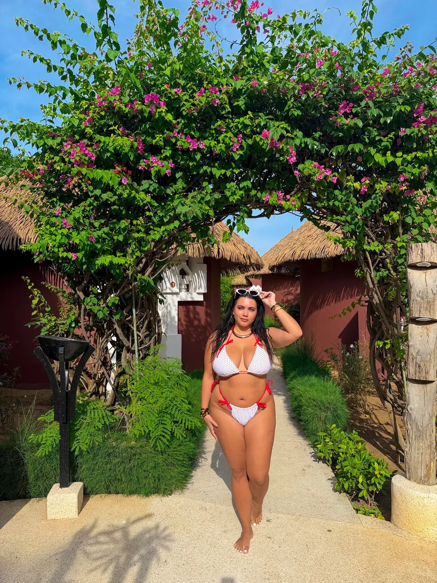 Laurab974 nude leak — photo porn MYM de Laurab974 nue