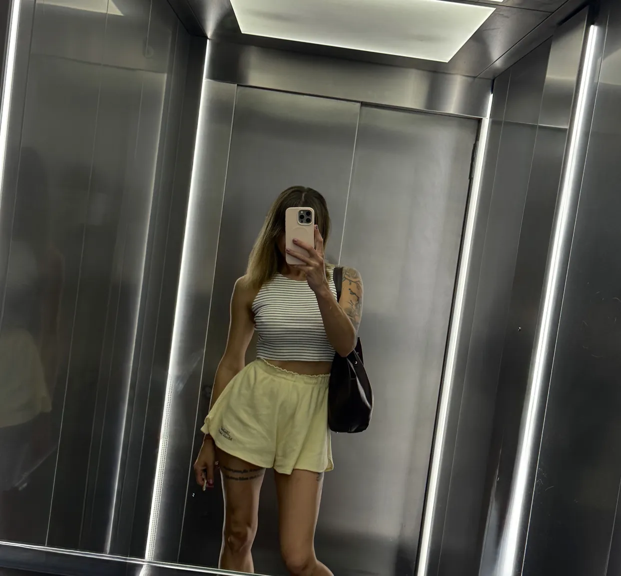 Lenysa nude leak — photo porn MYM de Lenysa nue