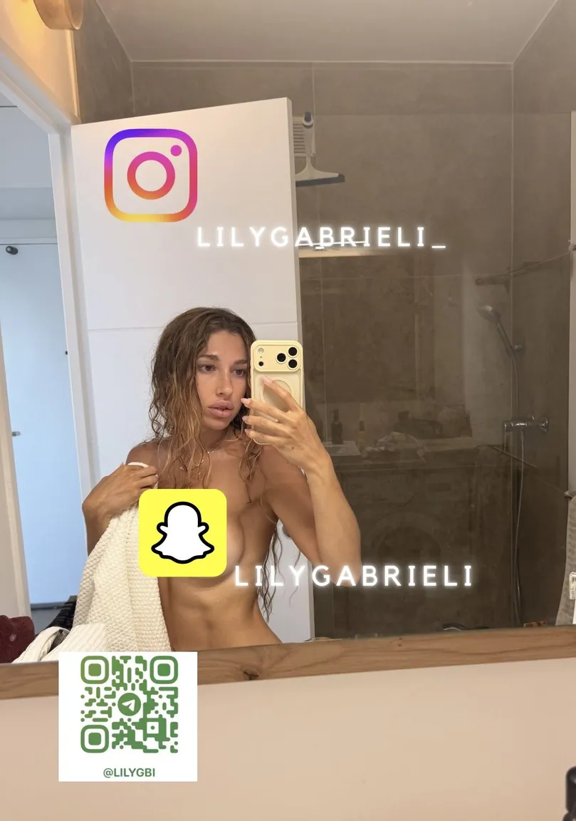 Lilygabrieli nude leak — photo porn MYM de Lilygabrieli nue