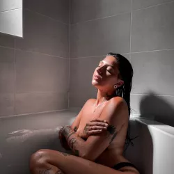 Lirpa nude — photo porn leak MYM