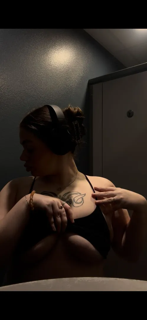 Photo de Littlebrunette18 - MYM