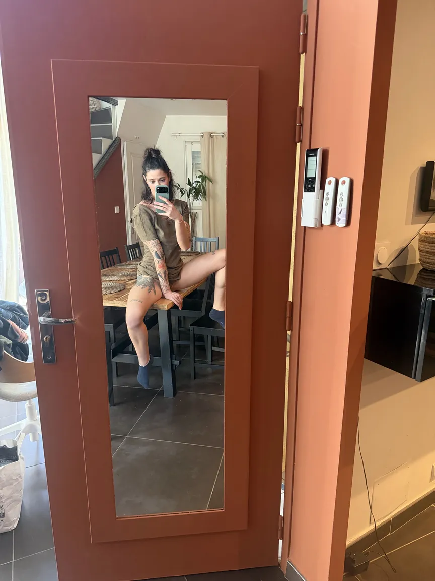 Lizz_rmo nude leak — photo porn MYM de Lizz_rmo nue