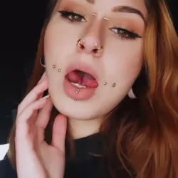Lolajuicyqueen nude — vidéo porn leak MYM