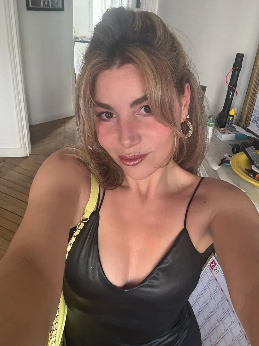 Lolamarois75 nude leak — photo porn MYM de Lolamarois75 nue