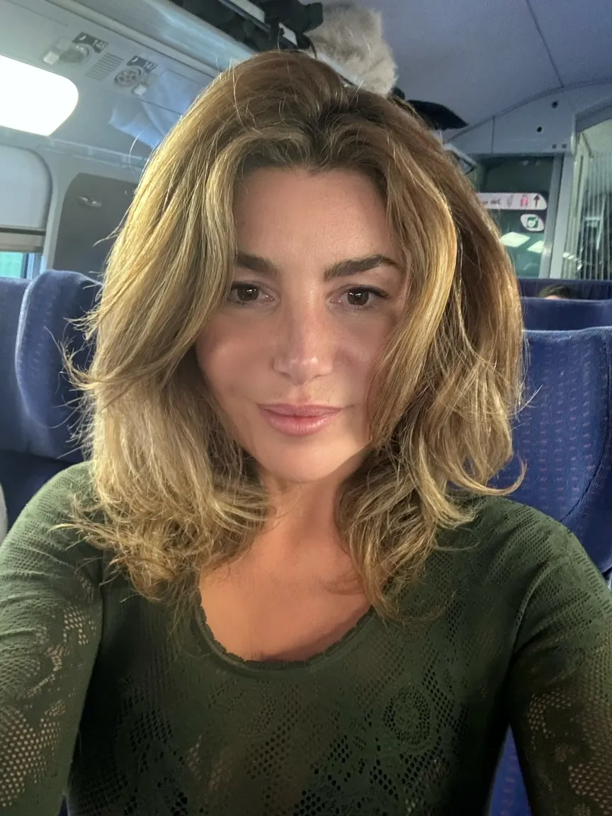 Lolamarois75 nude leak — photo porn MYM de Lolamarois75 nue
