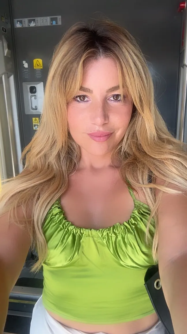 Lolamarois75 nude leak — photo porn MYM de Lolamarois75 nue