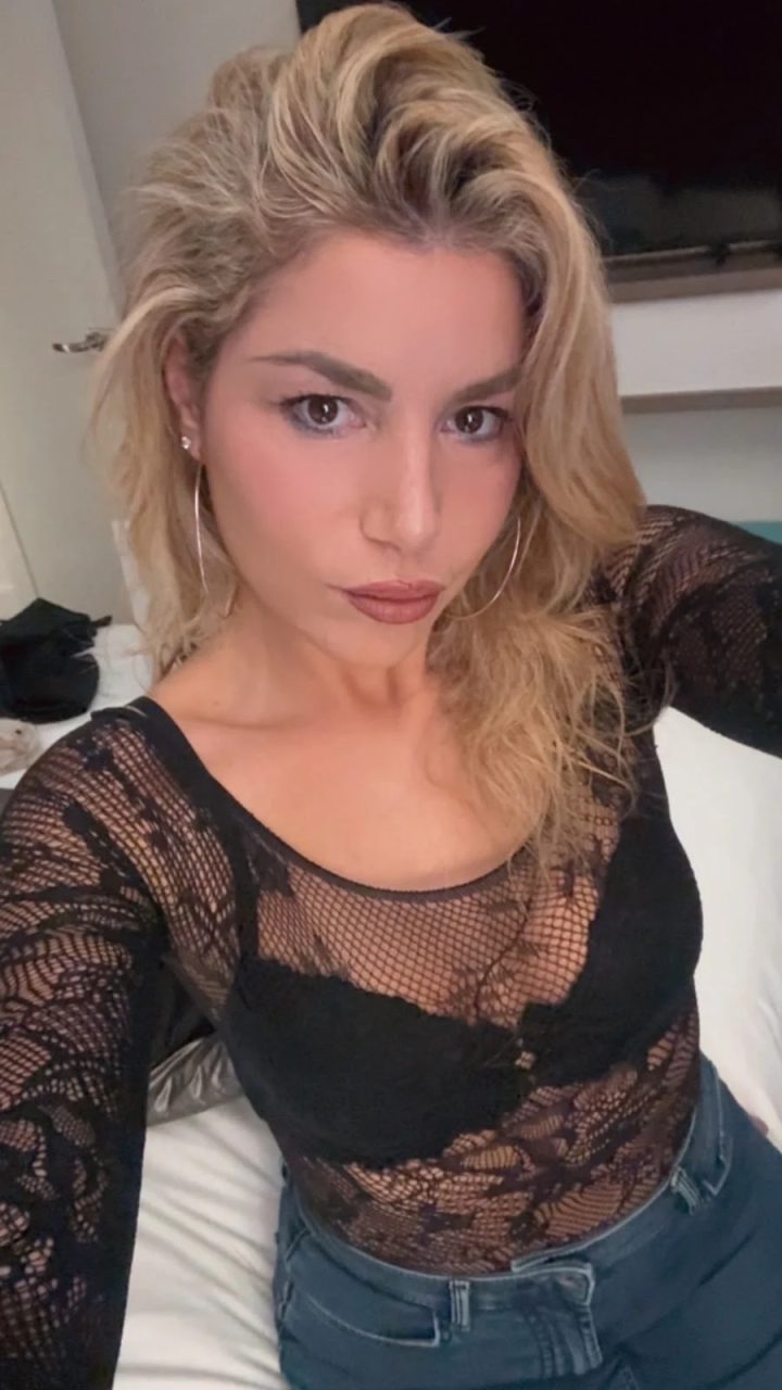 Lolamarois75 nude leak — photo porn MYM de Lolamarois75 nue