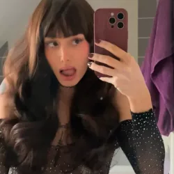 Vidéo similaire de Lolawoo