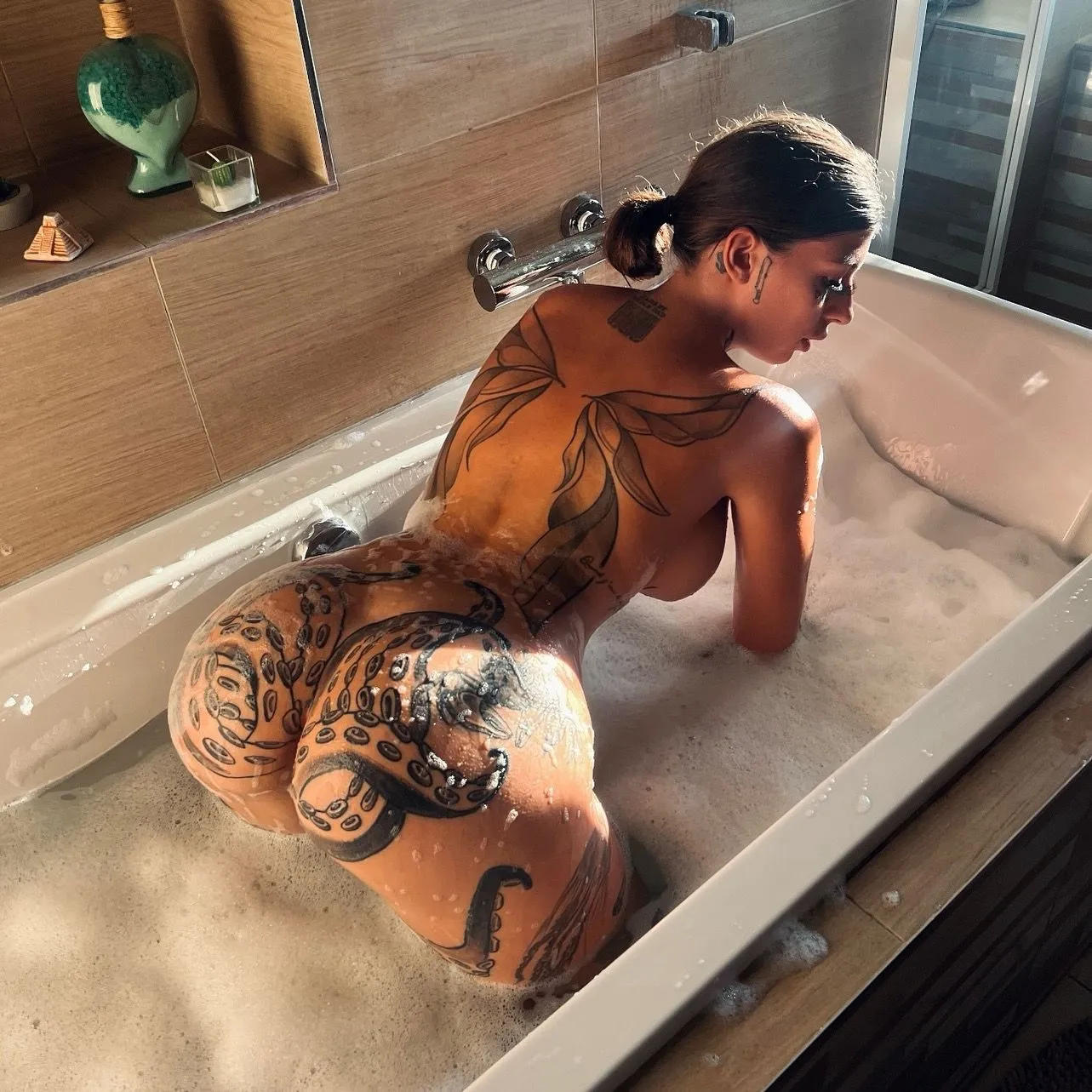 Photo de Loveboobs - MYM