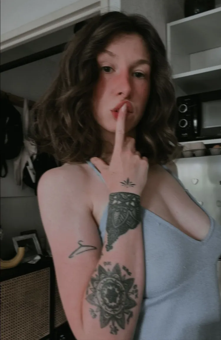 Lovveme1 nude leak — photo porn MYM de Lovveme1 nue