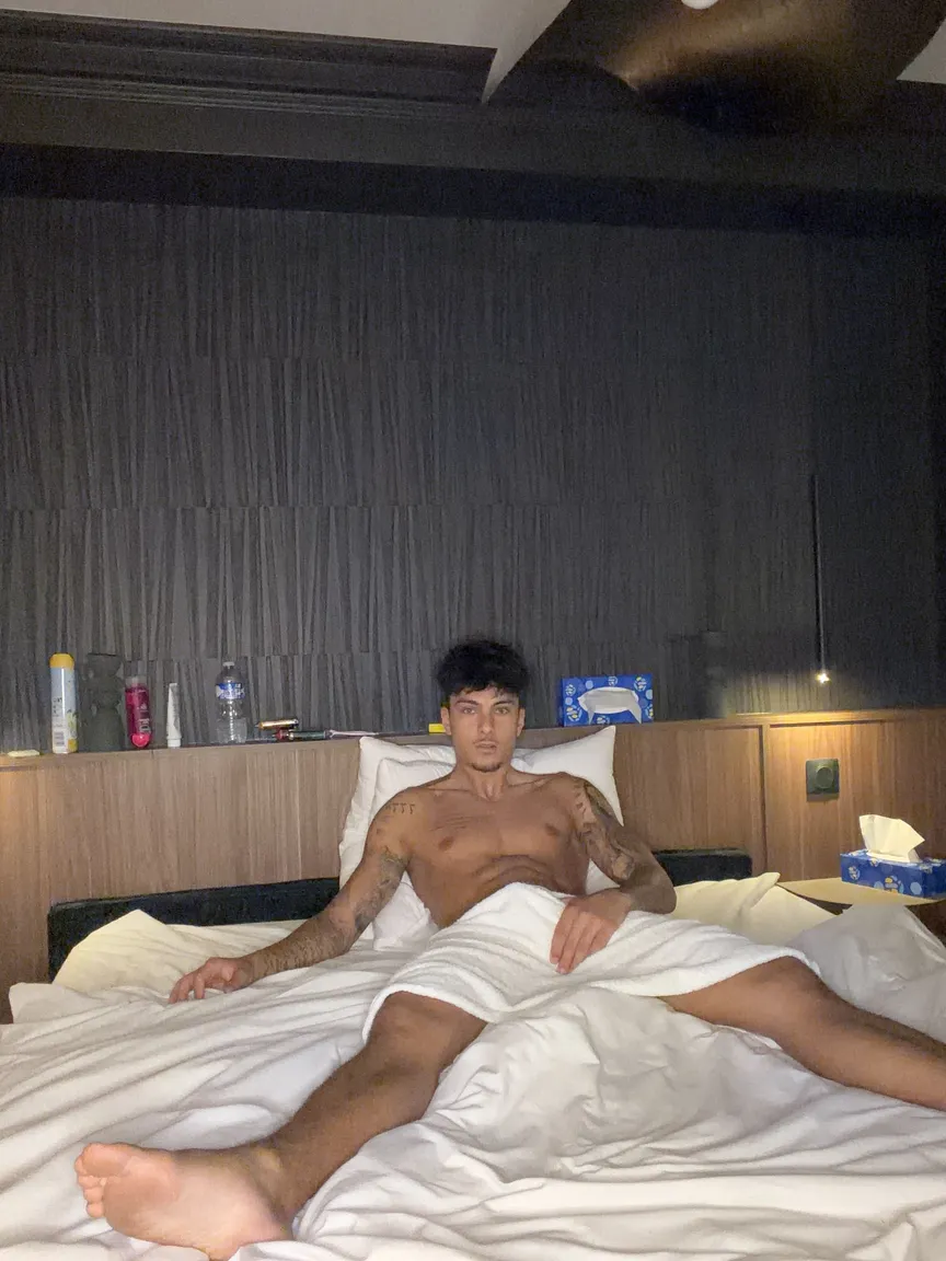 Lucasblgn nude leak — photo porn MYM de Lucasblgn nue
