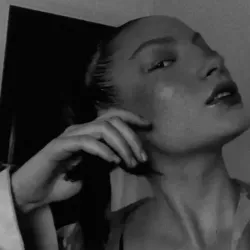 Lucie_en_voyage nude — vidéo porn leak MYM