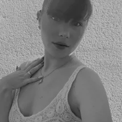 Lunarival nude — photo porn leak MYM