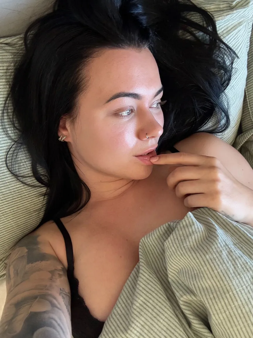 Lyloublack nude leak — photo porn MYM de Lyloublack nue