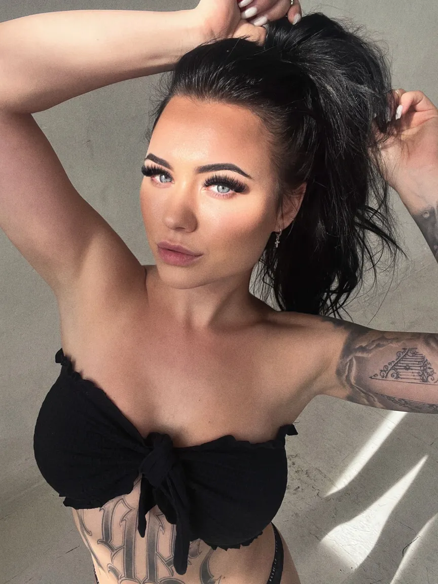 Lyloublack nude leak — photo porn MYM de Lyloublack nue