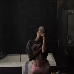 Maevamartinez nude — photo porn leak MYM