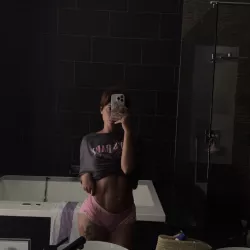 Maevamartinez nude — photo porn leak MYM