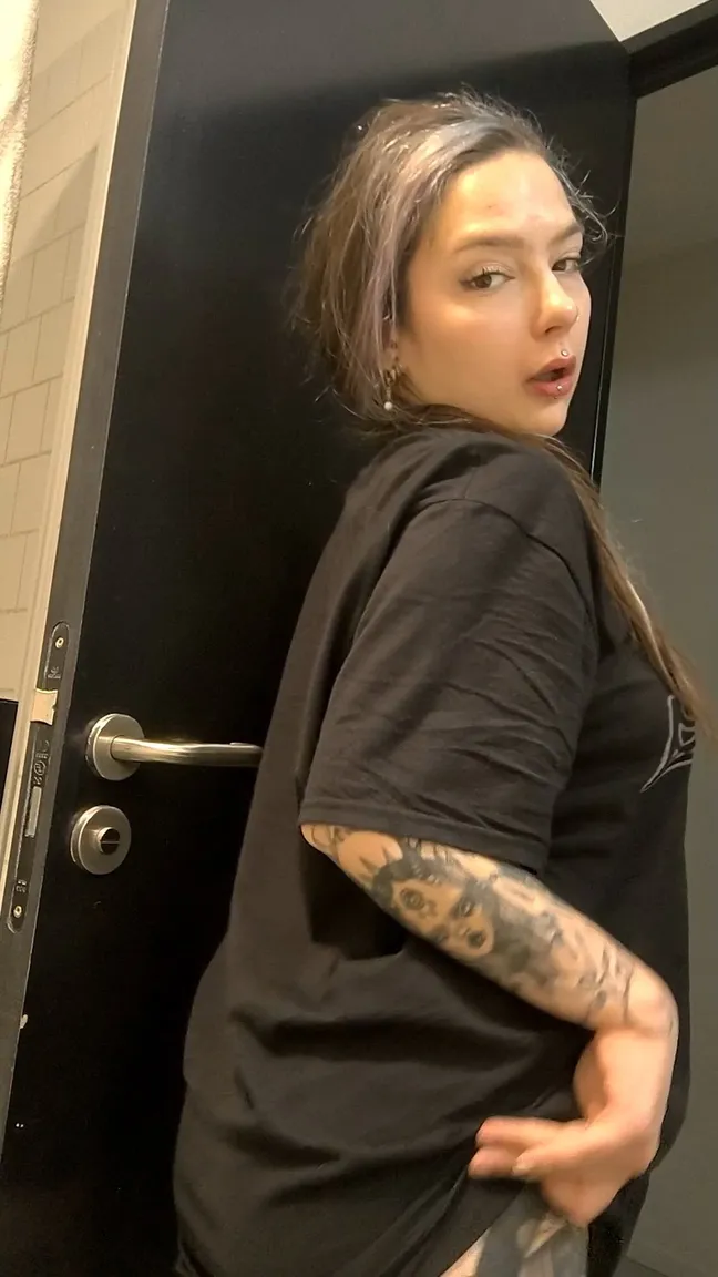 Mamie_donuts nude leak — vidéo porn MYM de Mamie_donuts nue