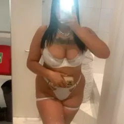 Melisaathequeen34 nude — vidéo porn leak MYM