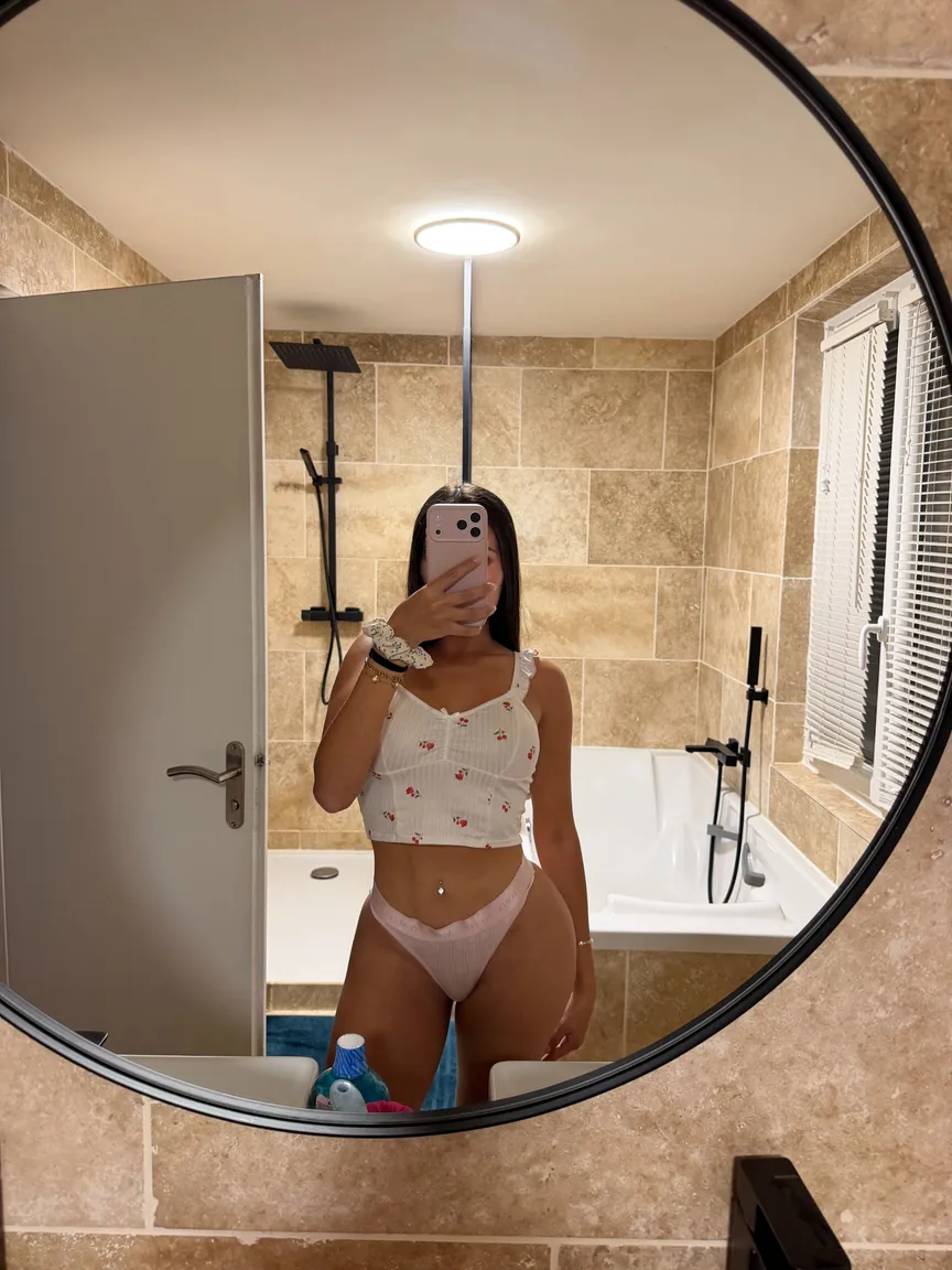 Mymy_ibn nude leak — photo porn MYM de Mymy_ibn nue