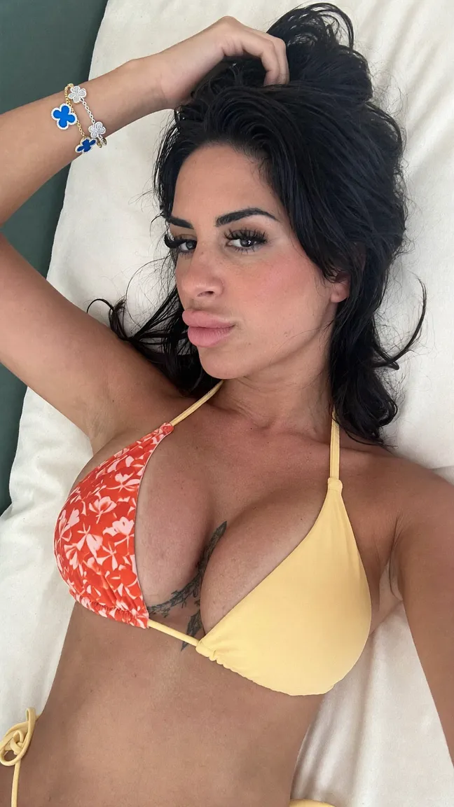 Nabila_cam4 nude leak — photo porn MYM de Nabila_cam4 nue