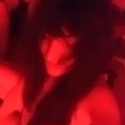 Vidéo de Nadyadeloriant