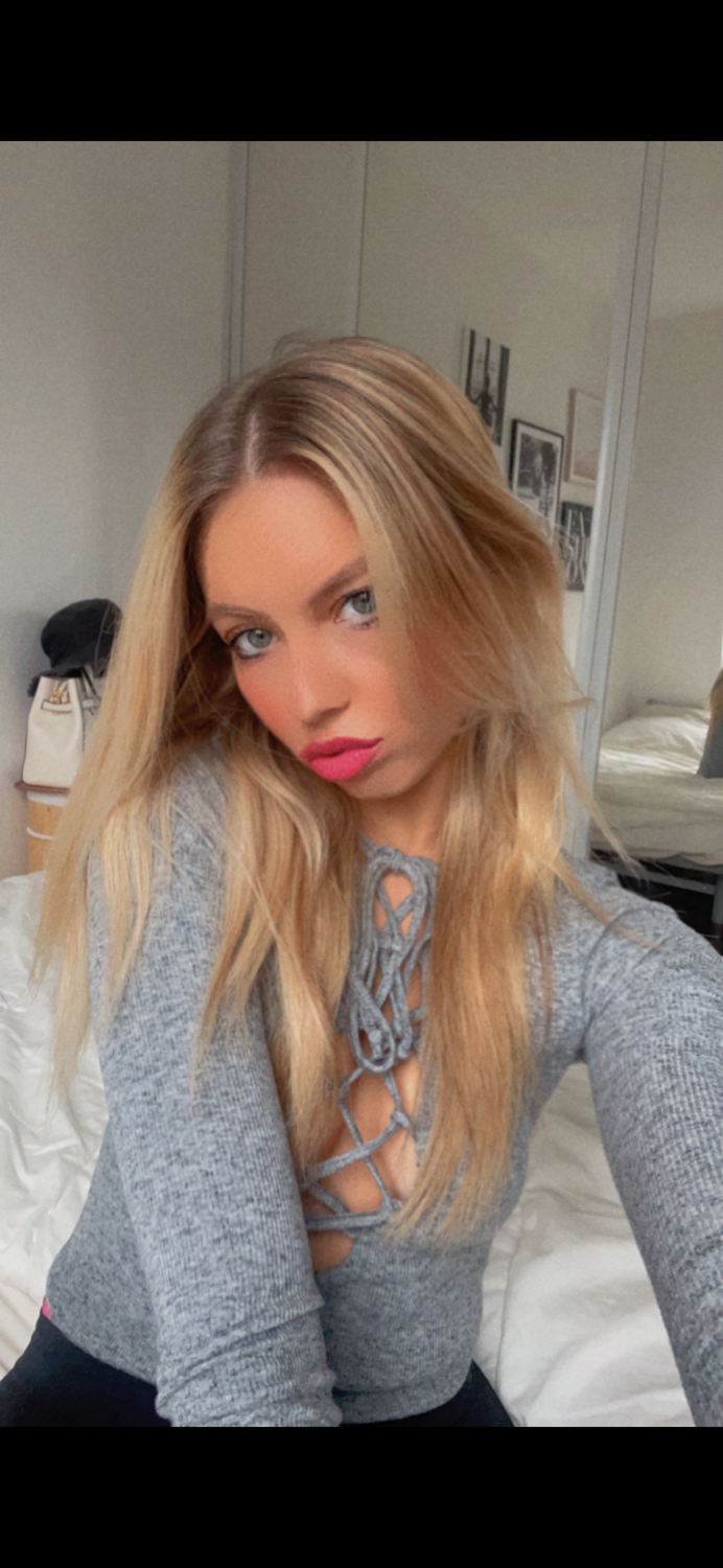 Photo de Naughtymallaury - MYM