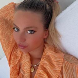 Photo de Naughtymallaury