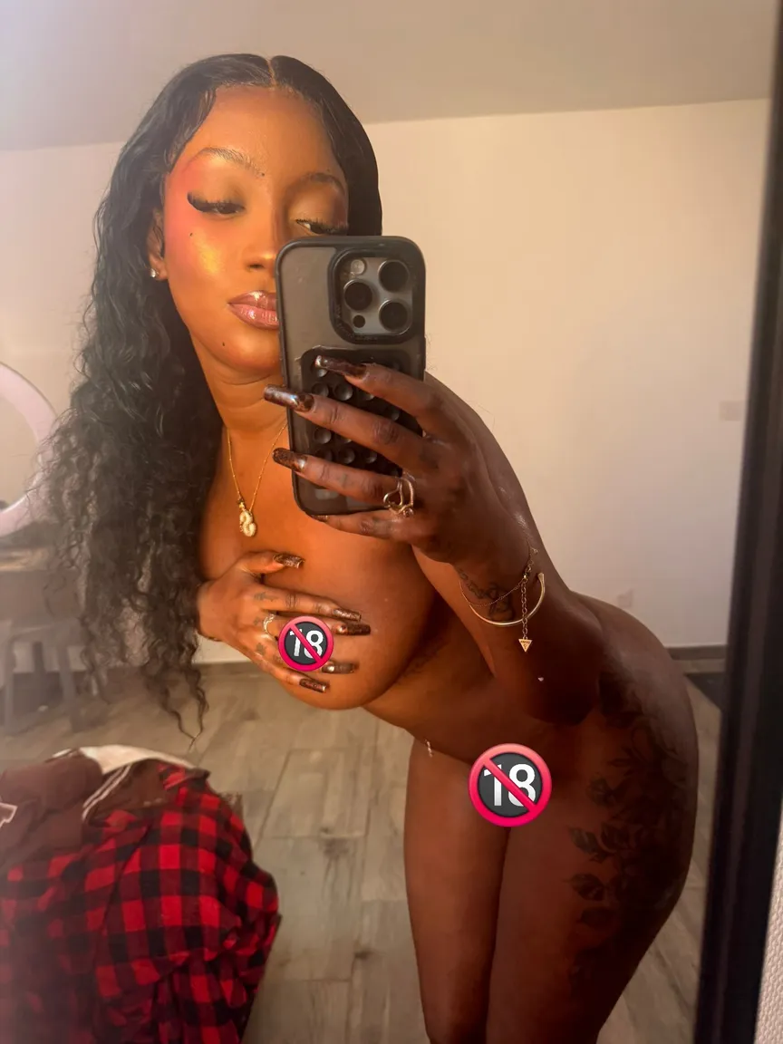 Ornya_l nude leak — photo porn MYM de Ornya_l nue