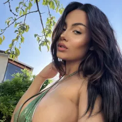 Palomafarmer nude — photo porn leak MYM