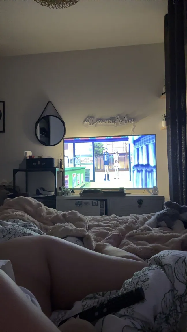 Paulineonlinee nude leak — photo porn MYM de Paulineonlinee nue