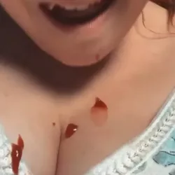Vidéo similaire de Petitejadou