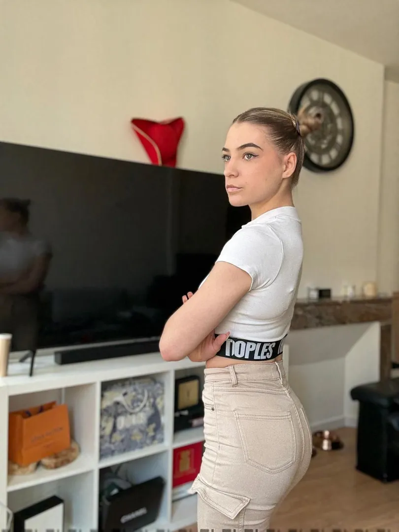 Poupsi08 nude leak — photo porn MYM de Poupsi08 nue