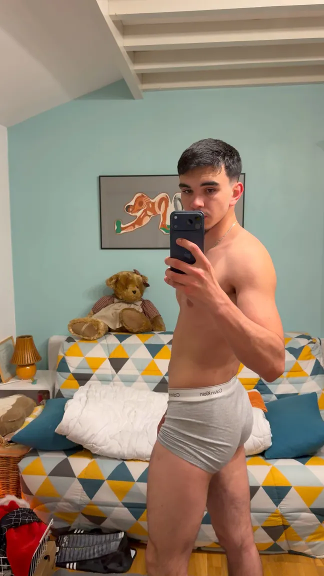 Raph_pk nude leak — vidéo porn MYM de Raph_pk nue
