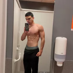 Raph_pk nude — vidéo porn leak MYM