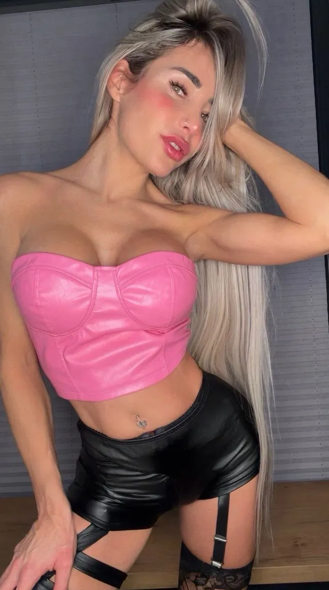 Sandylein nude leak — photo porn MYM de Sandylein nue