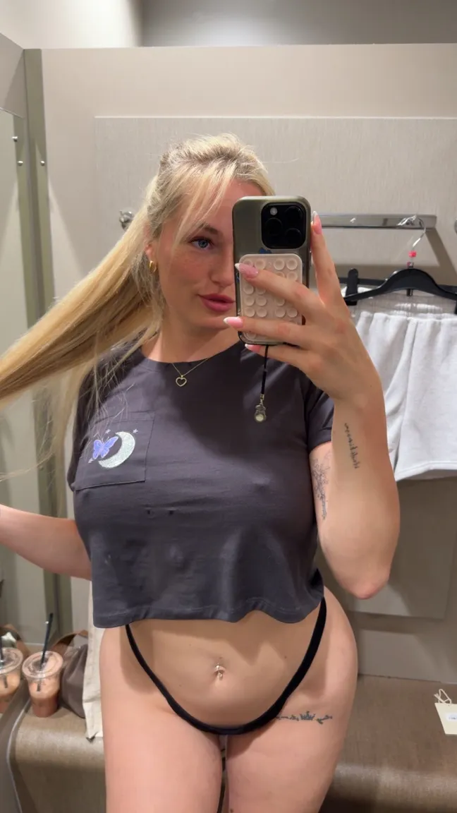 Sarashionette nude leak — photo porn MYM de Sarashionette nue