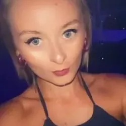 Vidéo similaire de Shaanastripper_