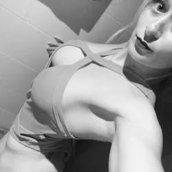 Photo de Shaanastripper_