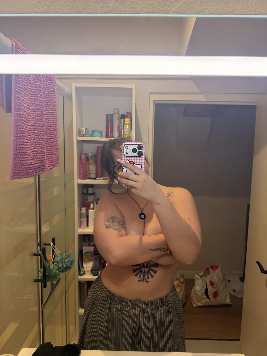 Sheryl_brs nude leak — photo porn MYM de Sheryl_brs nue