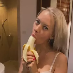 Sofiemills nude — vidéo porn leak MYM