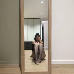 Sorenza_ nude — photo porn leak MYM