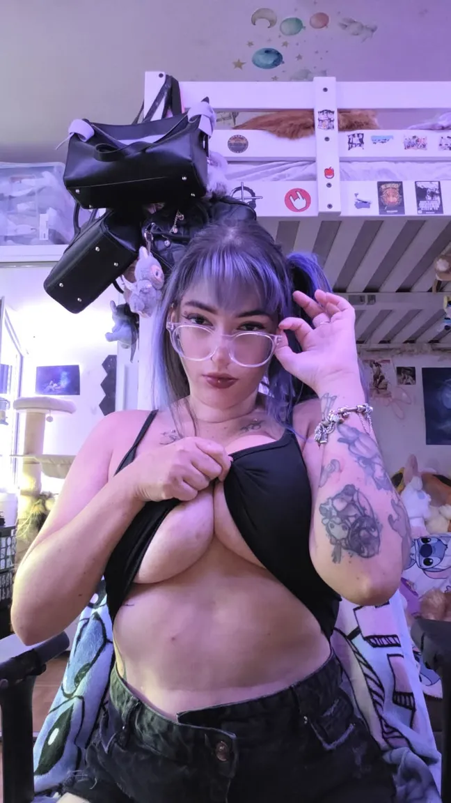 Soukipierce nude leak — photo porn MYM de Soukipierce nue