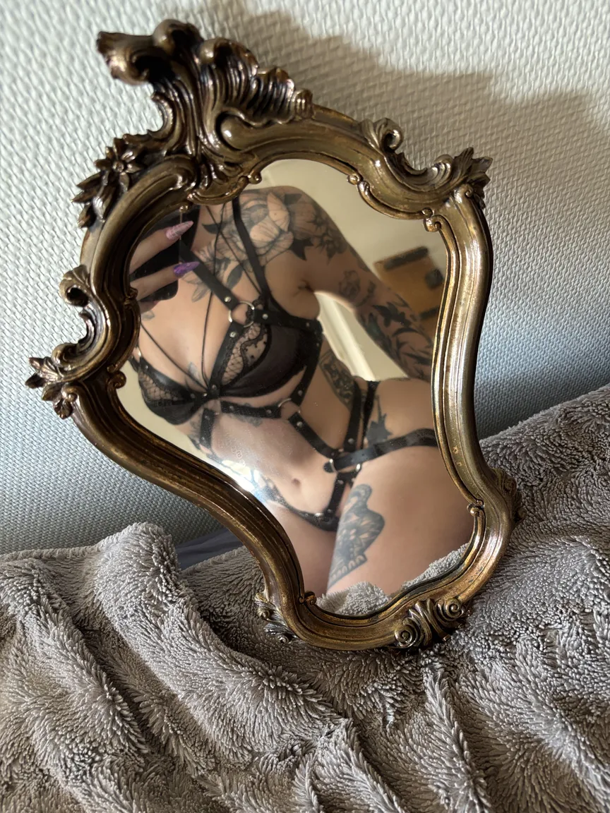 Photo de Strangelknot - MYM
