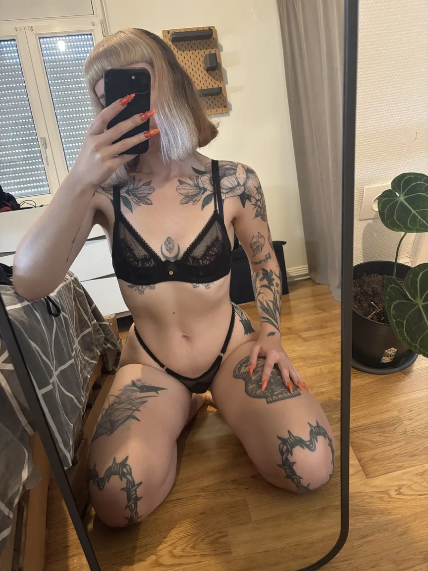 Strangelknot nude leak — photo porn MYM de Strangelknot nue