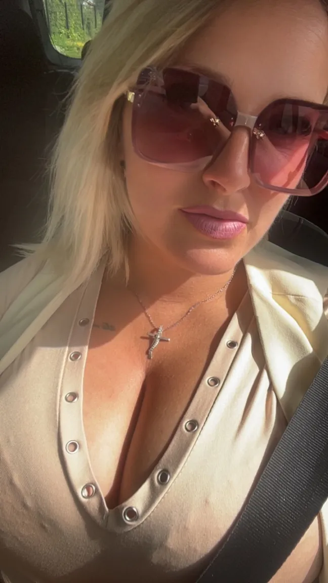 Sweetycam nude leak — photo porn MYM de Sweetycam nue