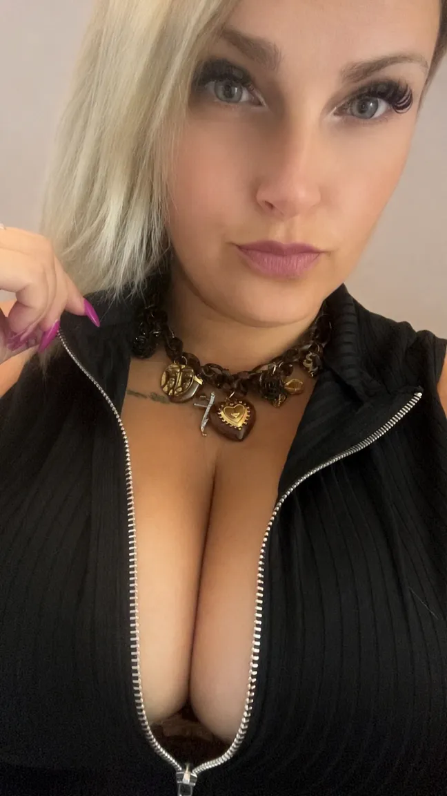 Sweetycam nude leak — photo porn MYM de Sweetycam nue